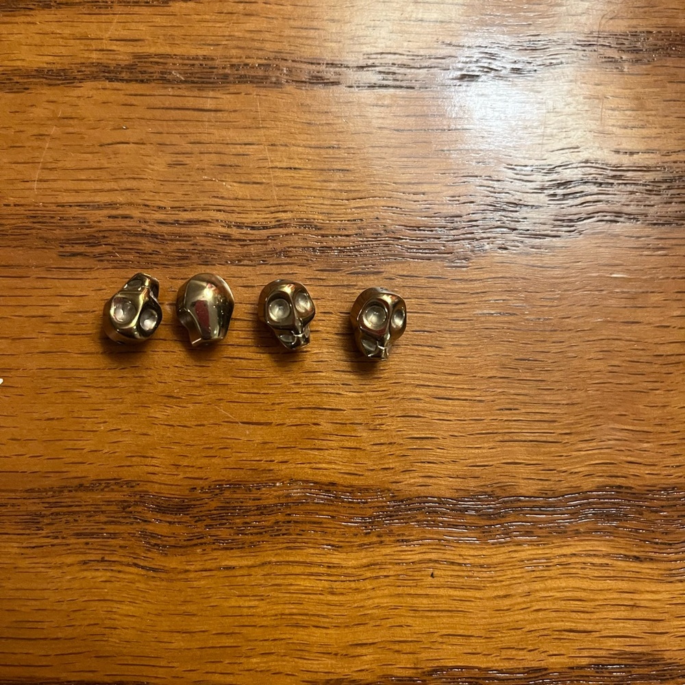 Metal Gold Tone Skull Bead Lot -4